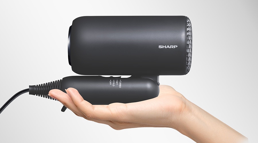 コンパクトな軽量設計