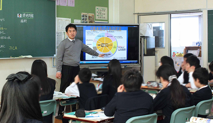 国立大学法人 北海道教育大学附属札幌小学校さま 電子黒板big Pad 導入事例 法人のお客様 シャープ