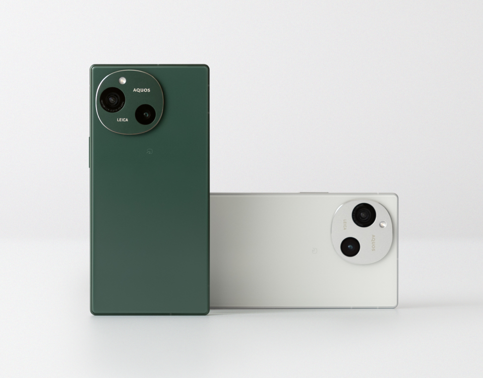 AQUOS R9