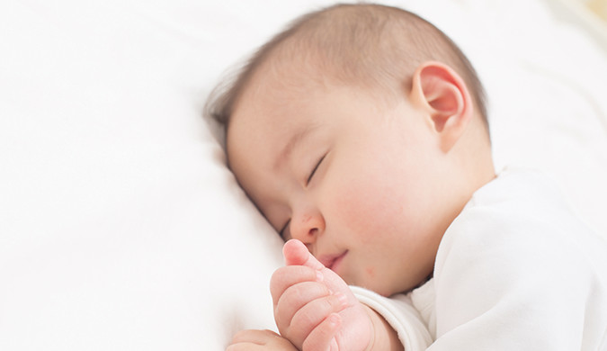 眠る赤ちゃんイメージ