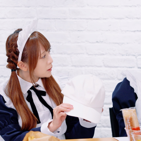 コスプレイヤーの宮本彩希さんの画像