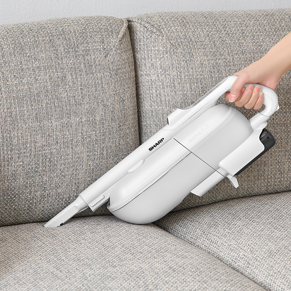 掃除機:EC-KR50A:階段などの掃除に便利なハンディすき間ノズル