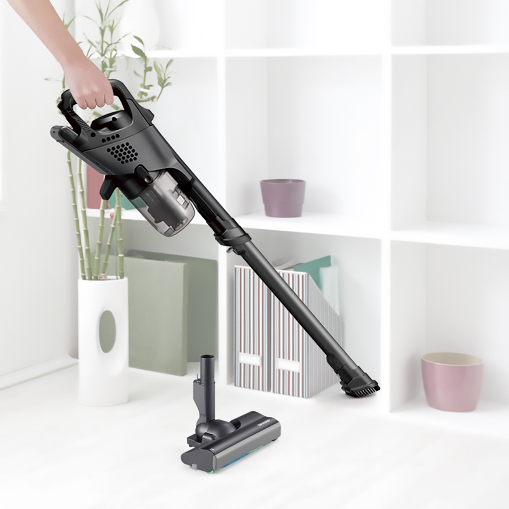 掃除機:EC-PR10:ペタッとヘッドで家具などの下6cmのすき間までお掃除ができる