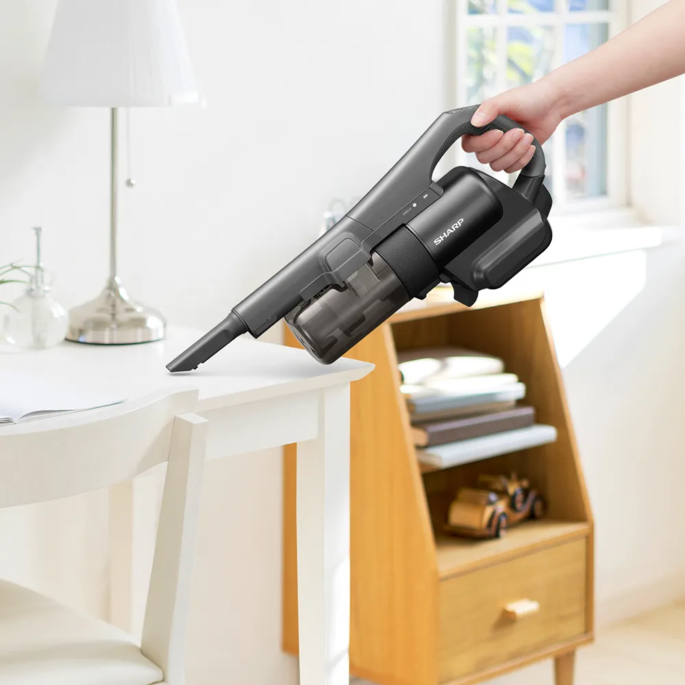 掃除機:EC-PT3:机などの掃除に便利な「すき間ノズル」