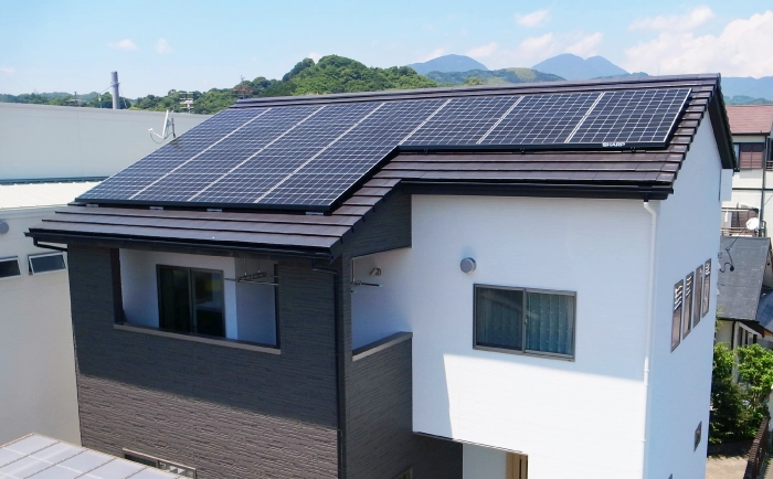 太陽光発電でZEH仕様の家で、エネルギーを賢く使える！HEMSで暮らしが快適&お得です。